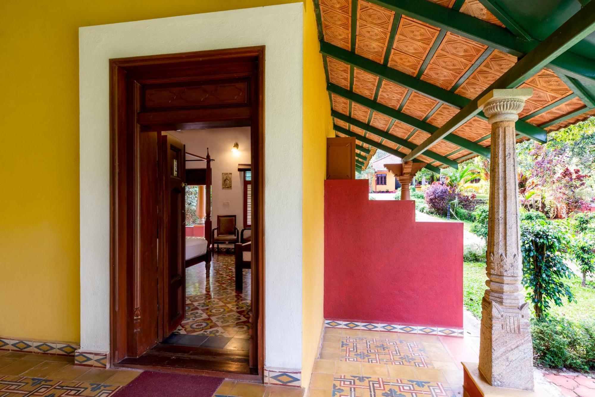 Ama Stays & Trails, Rare Earth Estate Madikeri Exteriör bild